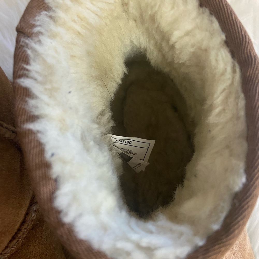 UGG Cozy Tan Suede Ankle Boots - Picture 7 of 7